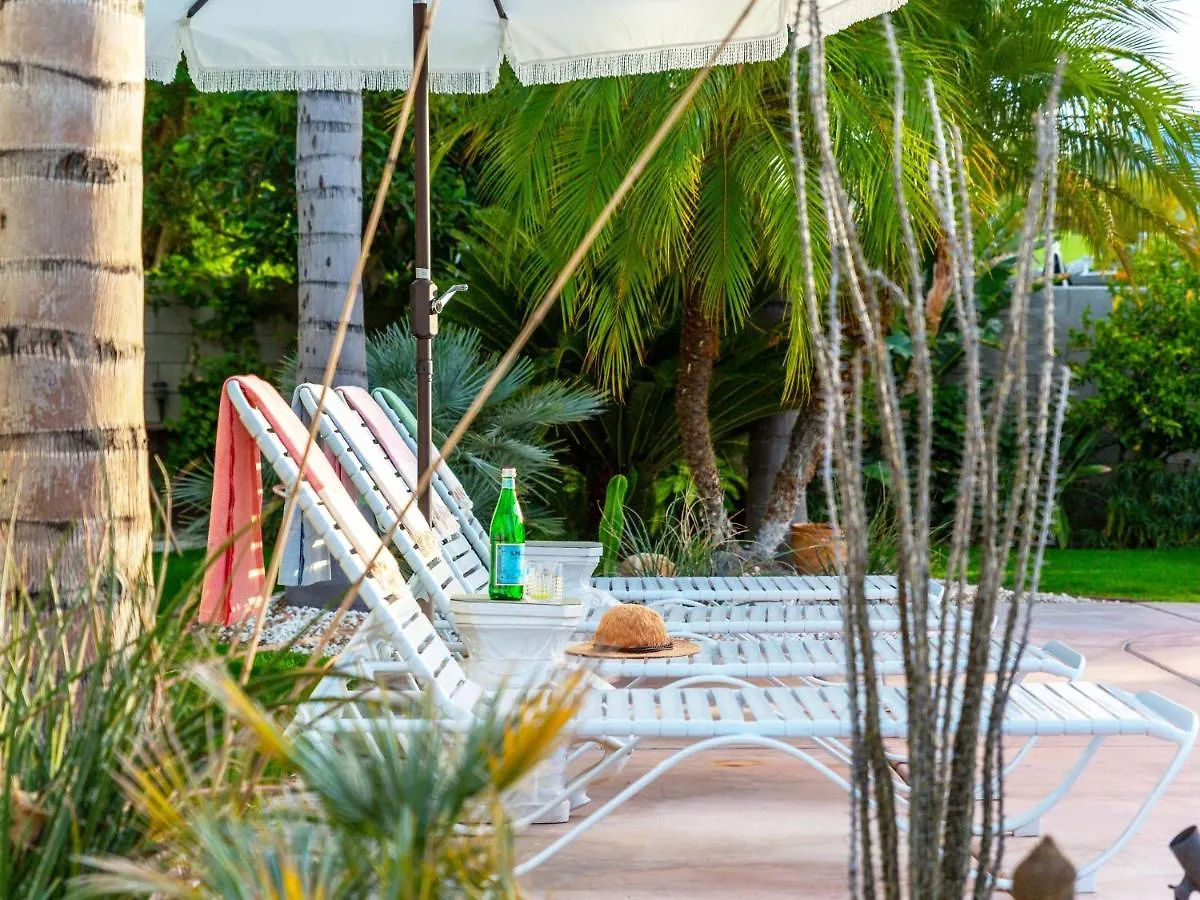 Willa House Of Stardust By Acme House Company Palm Springs