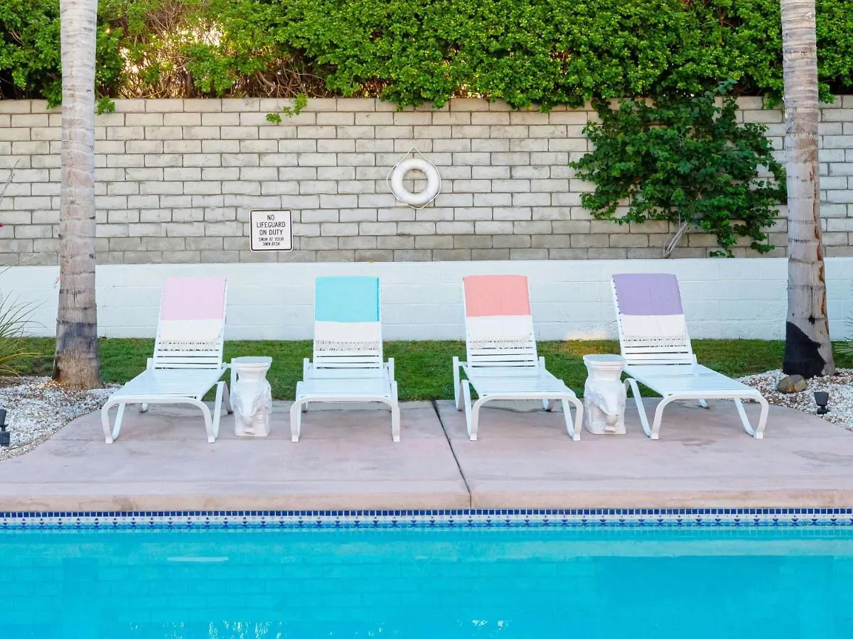 Willa House Of Stardust By Acme House Company Palm Springs